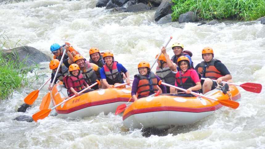 Wisata Arung Jeram Kali Bening